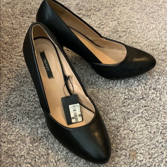 With tags! Forever 21 black work heal slip on - Picture 2 of 5